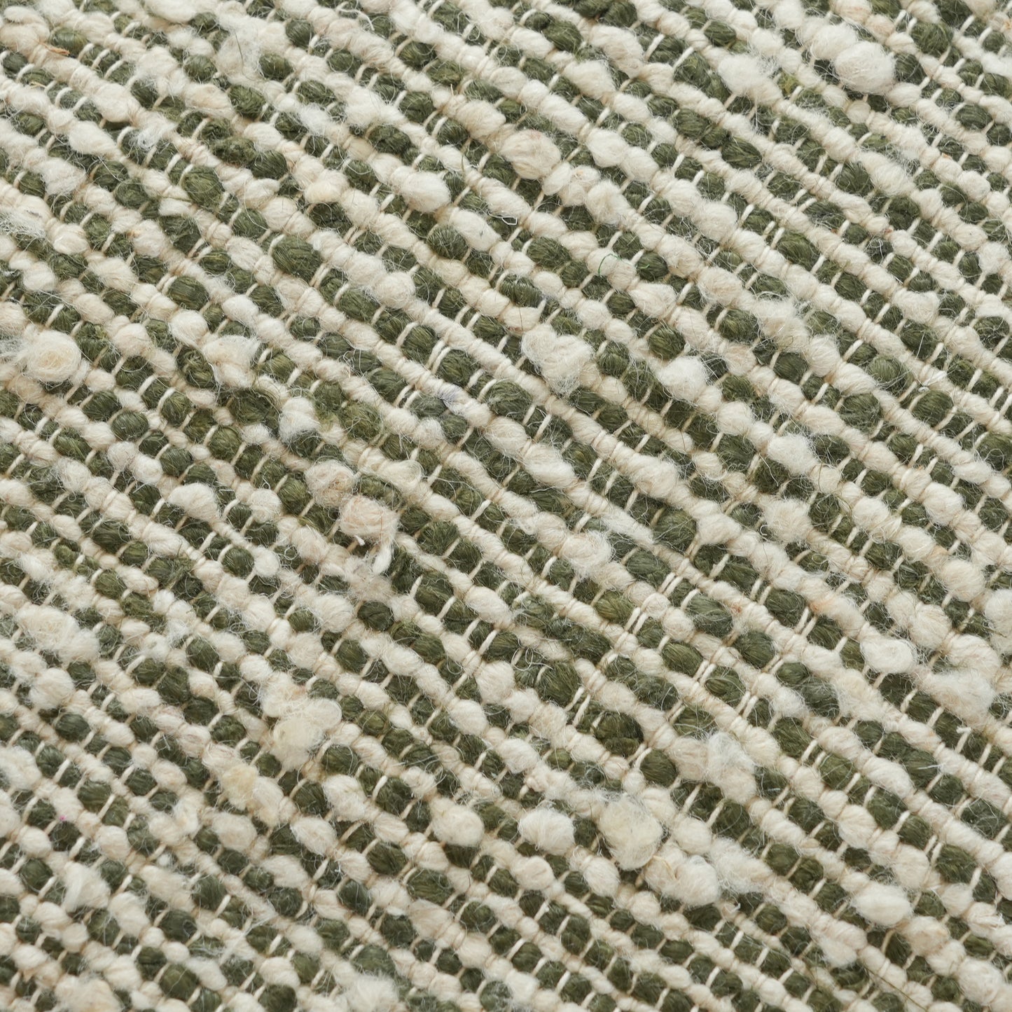 handmade-mikstat-pouf