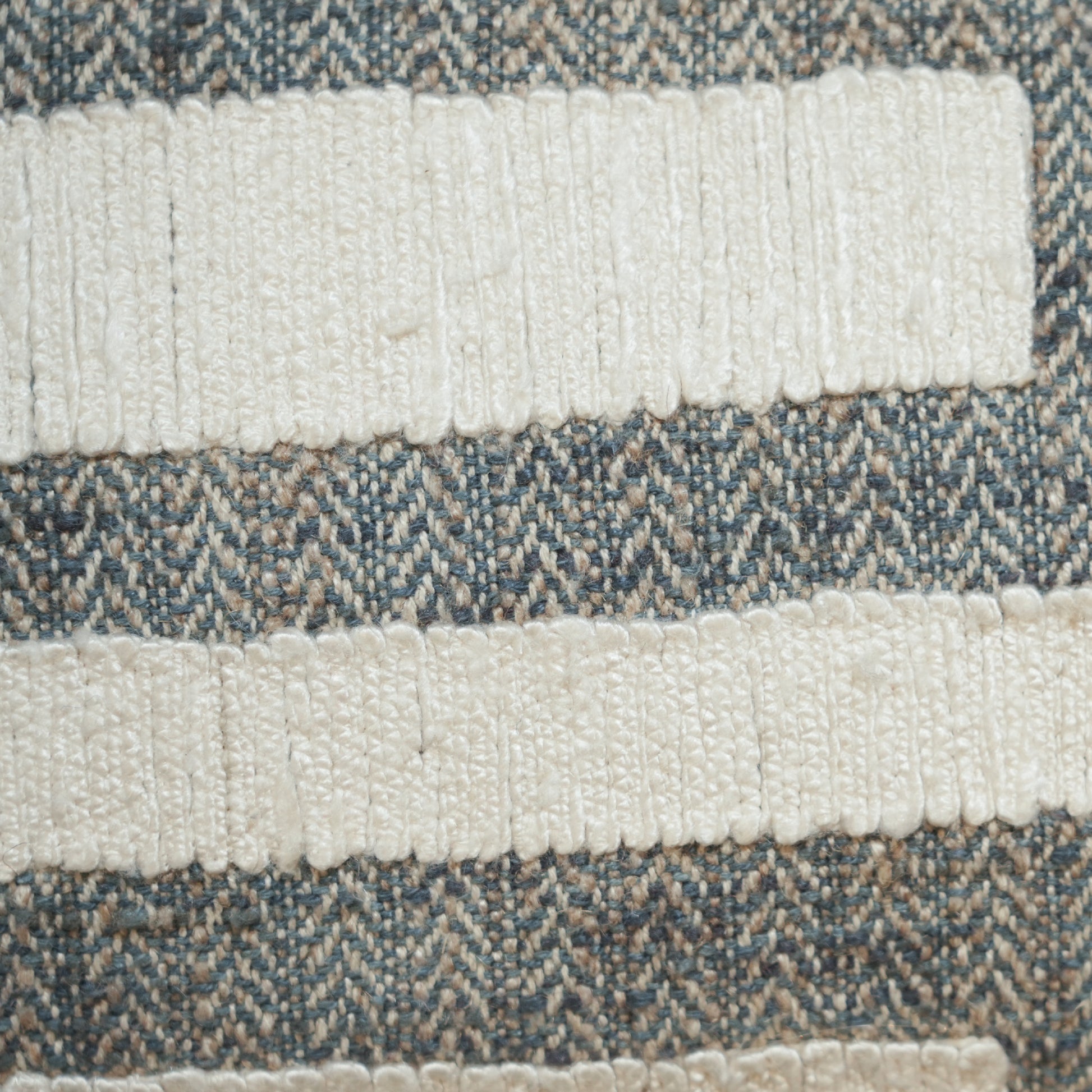 handmade-adria-pillow-cushion