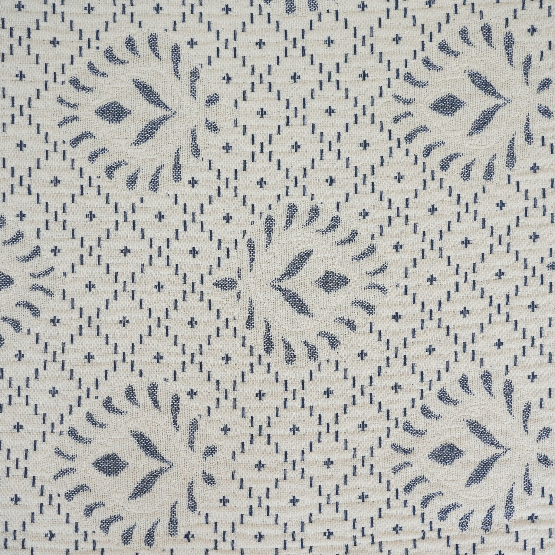 handmade-apodaca-throw-cotton