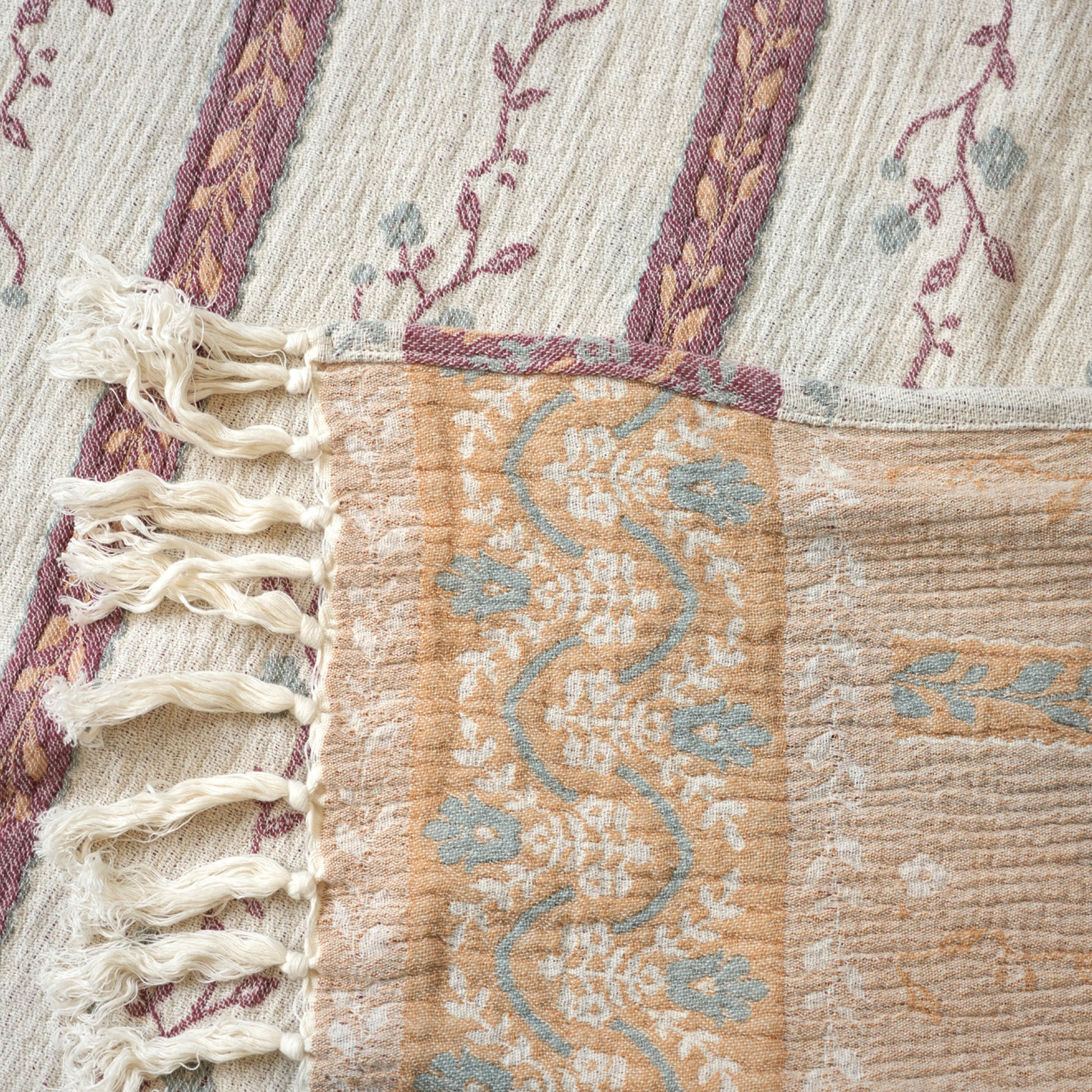 handmade-ayna-throw-cotton