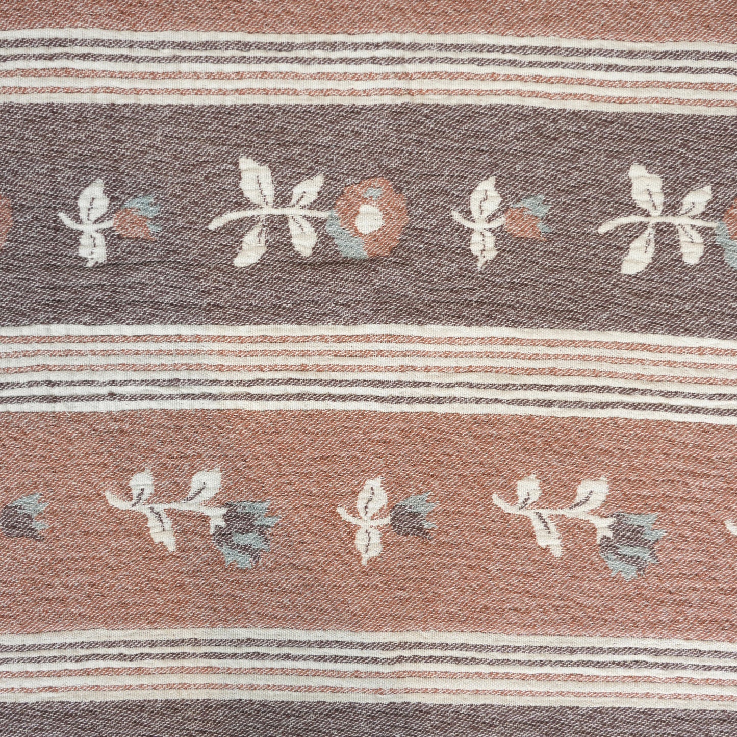 handmade-bernedo-throw-cotton