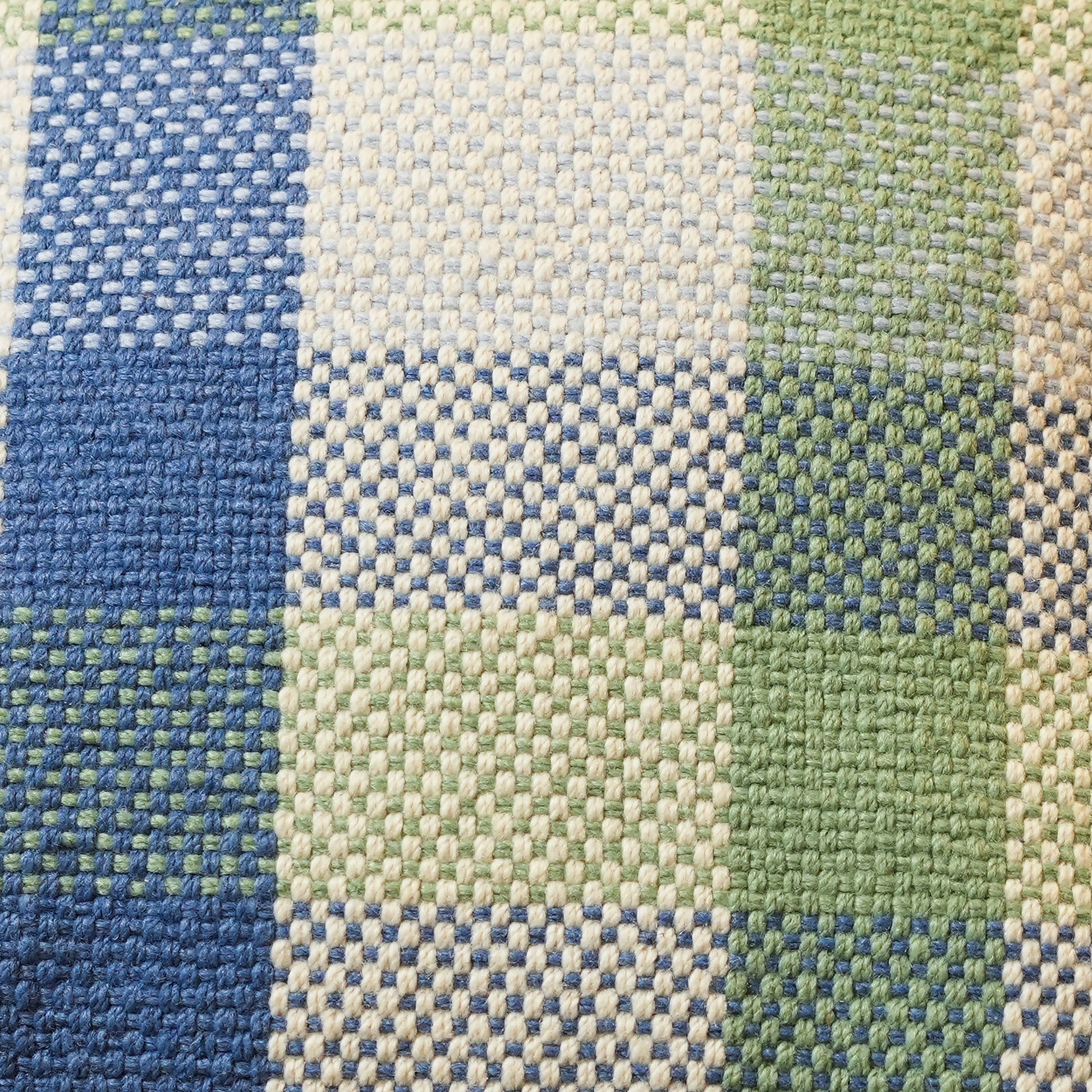 handmade-bolzano-pillow-cushion