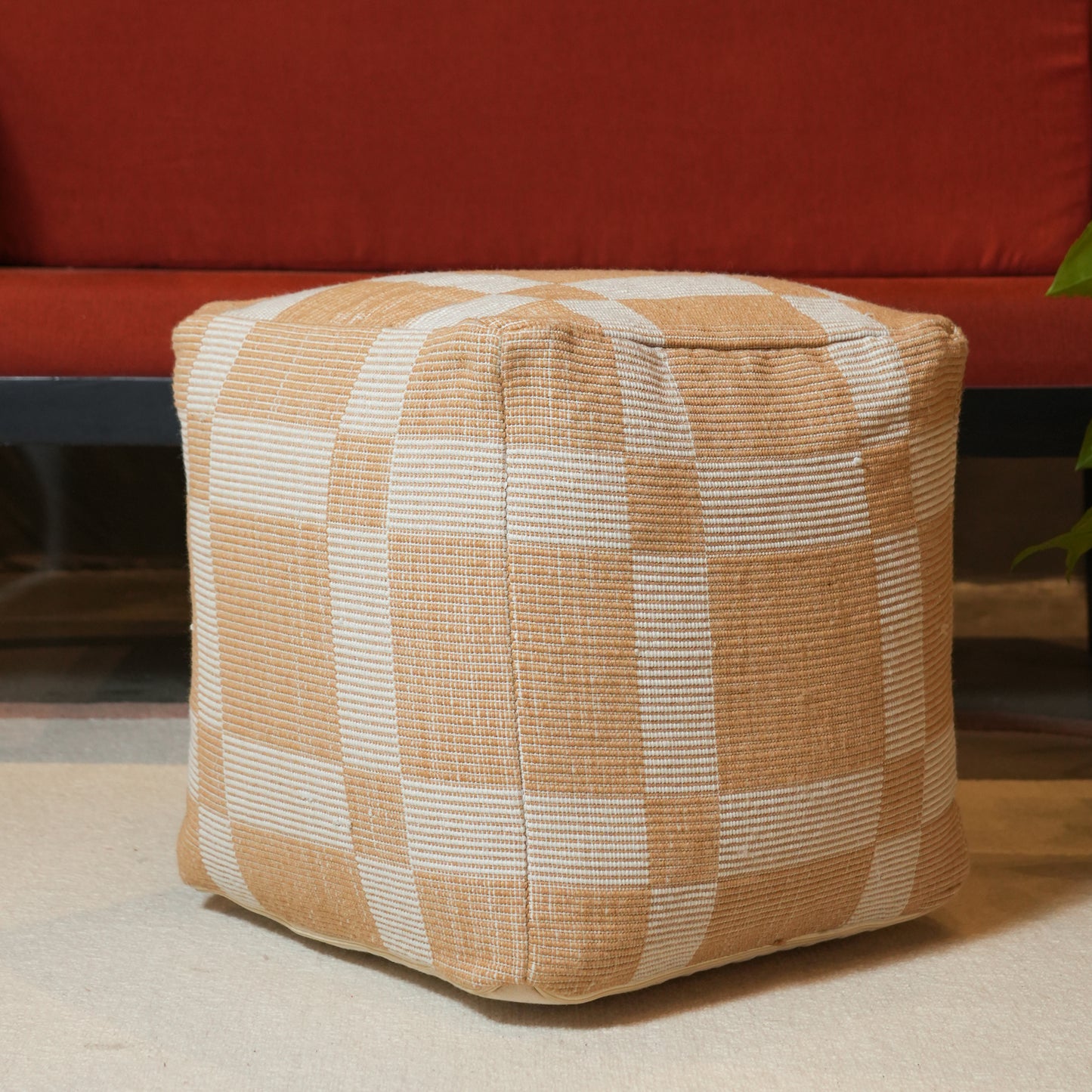 handmade-buk-pouf