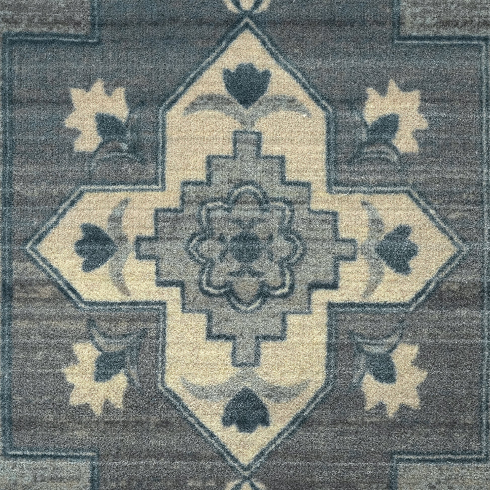 handmade-fermo-rug