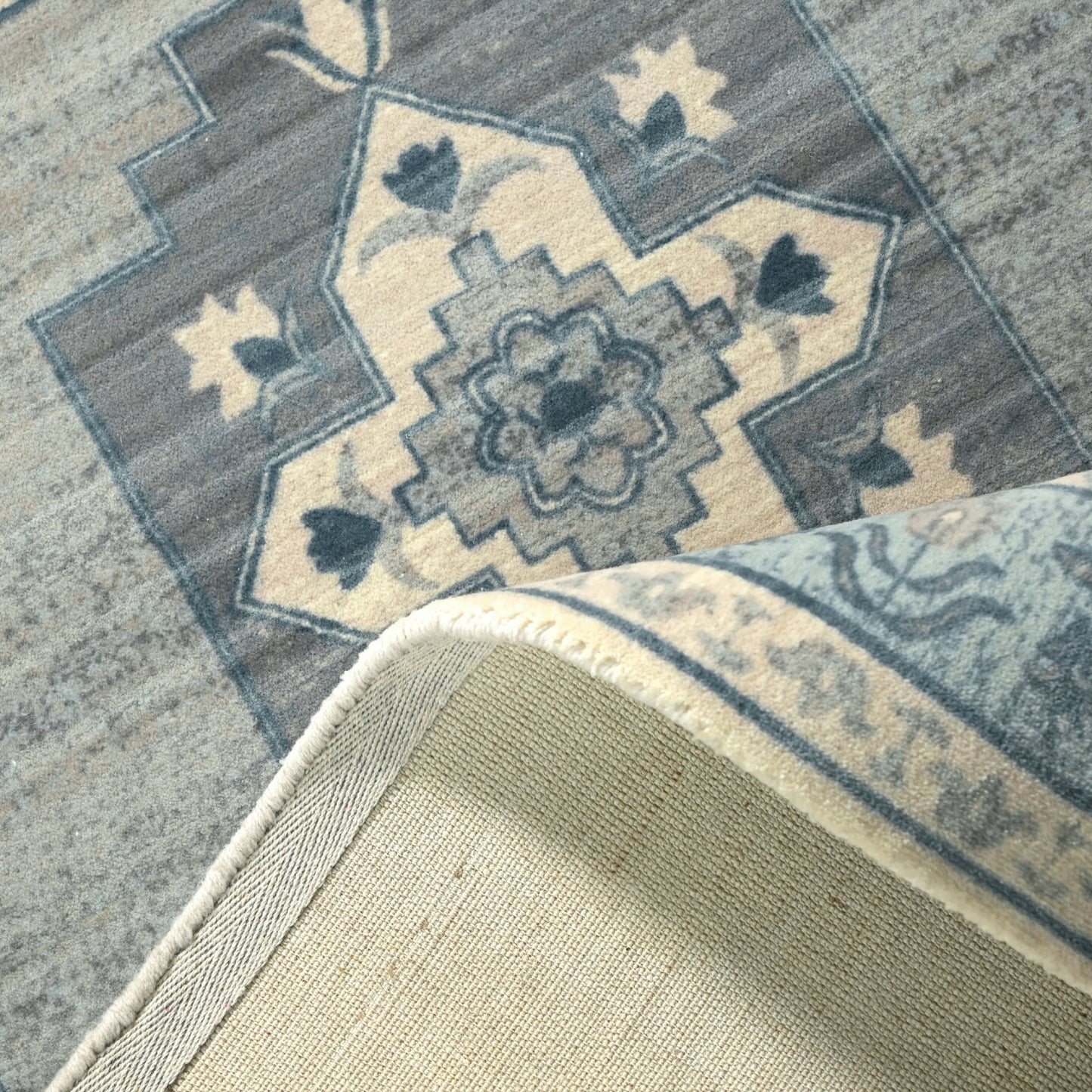 handmade-fermo-rug