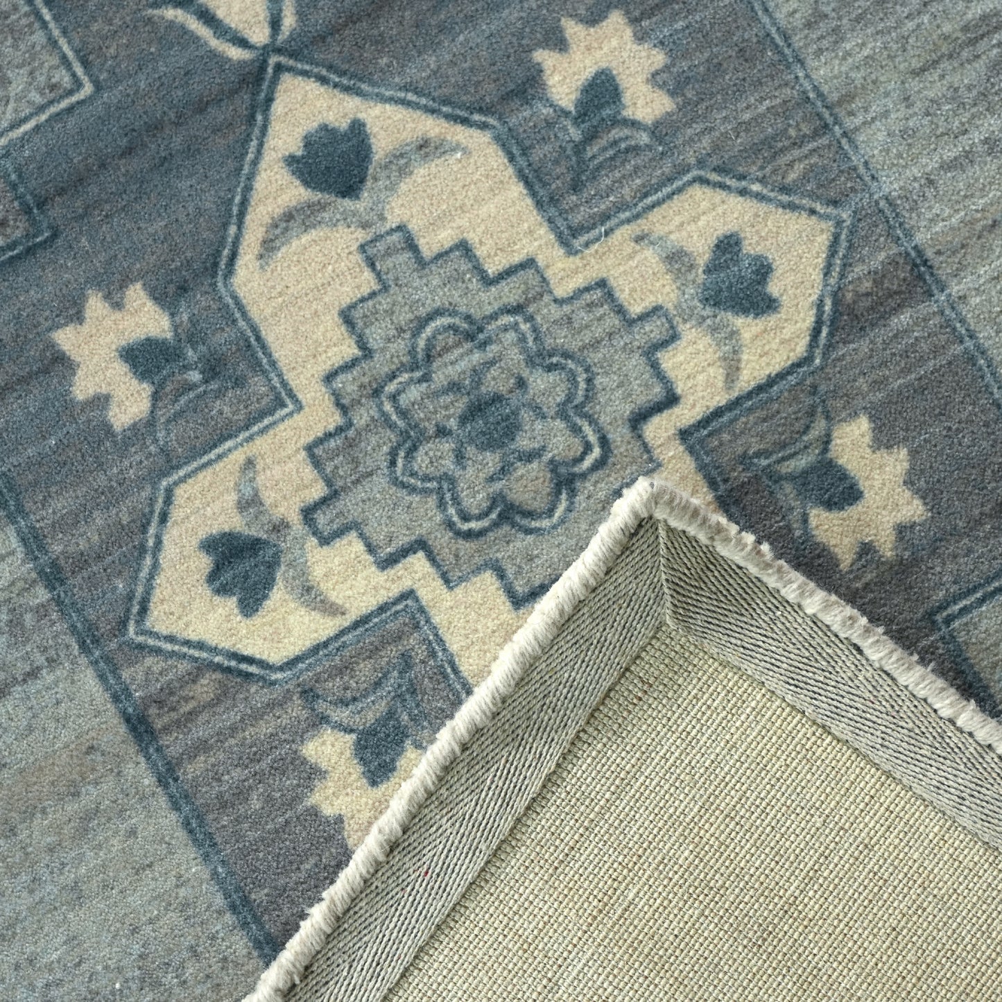 handmade-fermo-rug