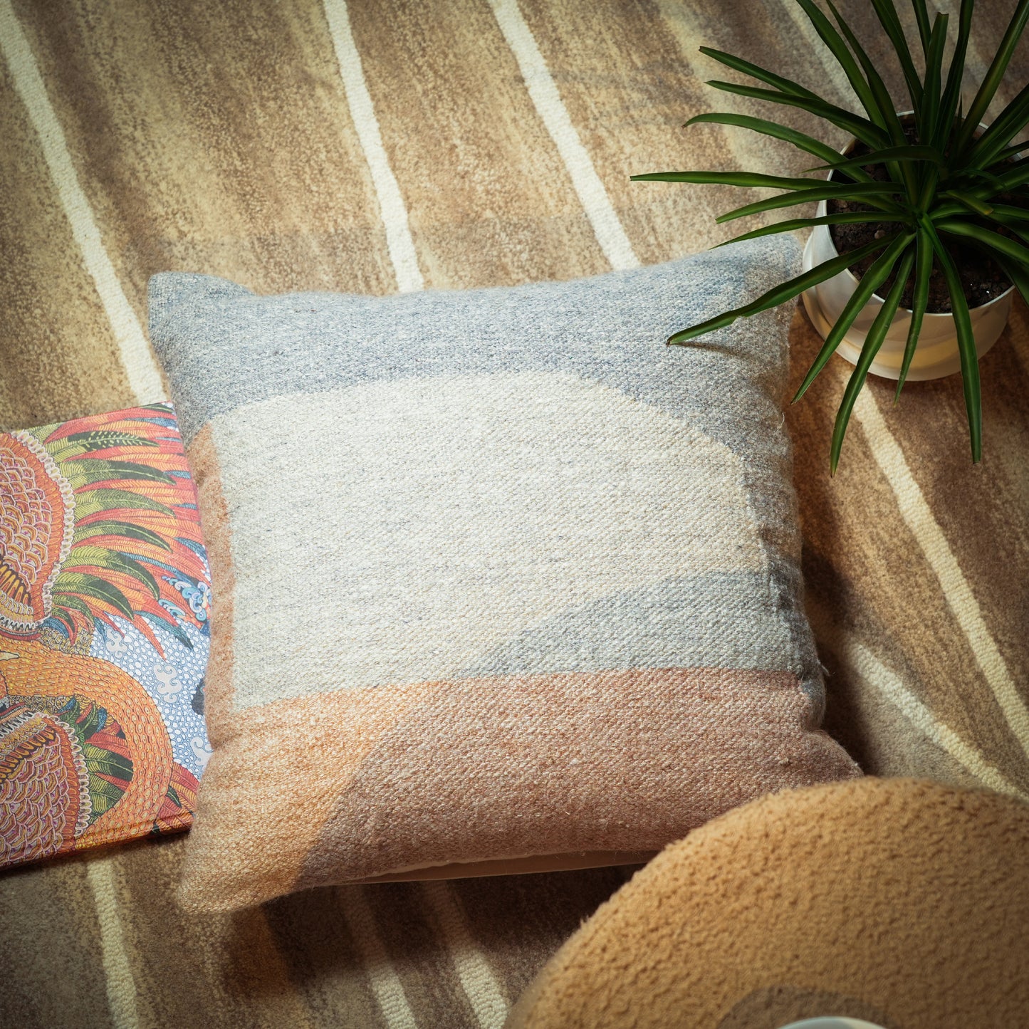 handmade-florence-pillow-cushion