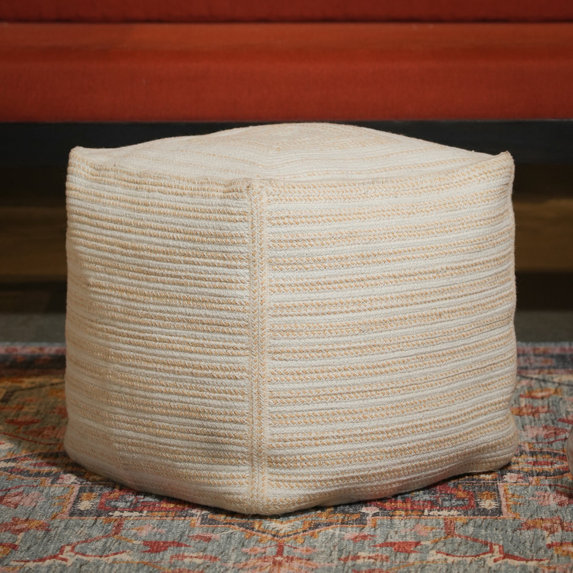handmade-golina-pouf
