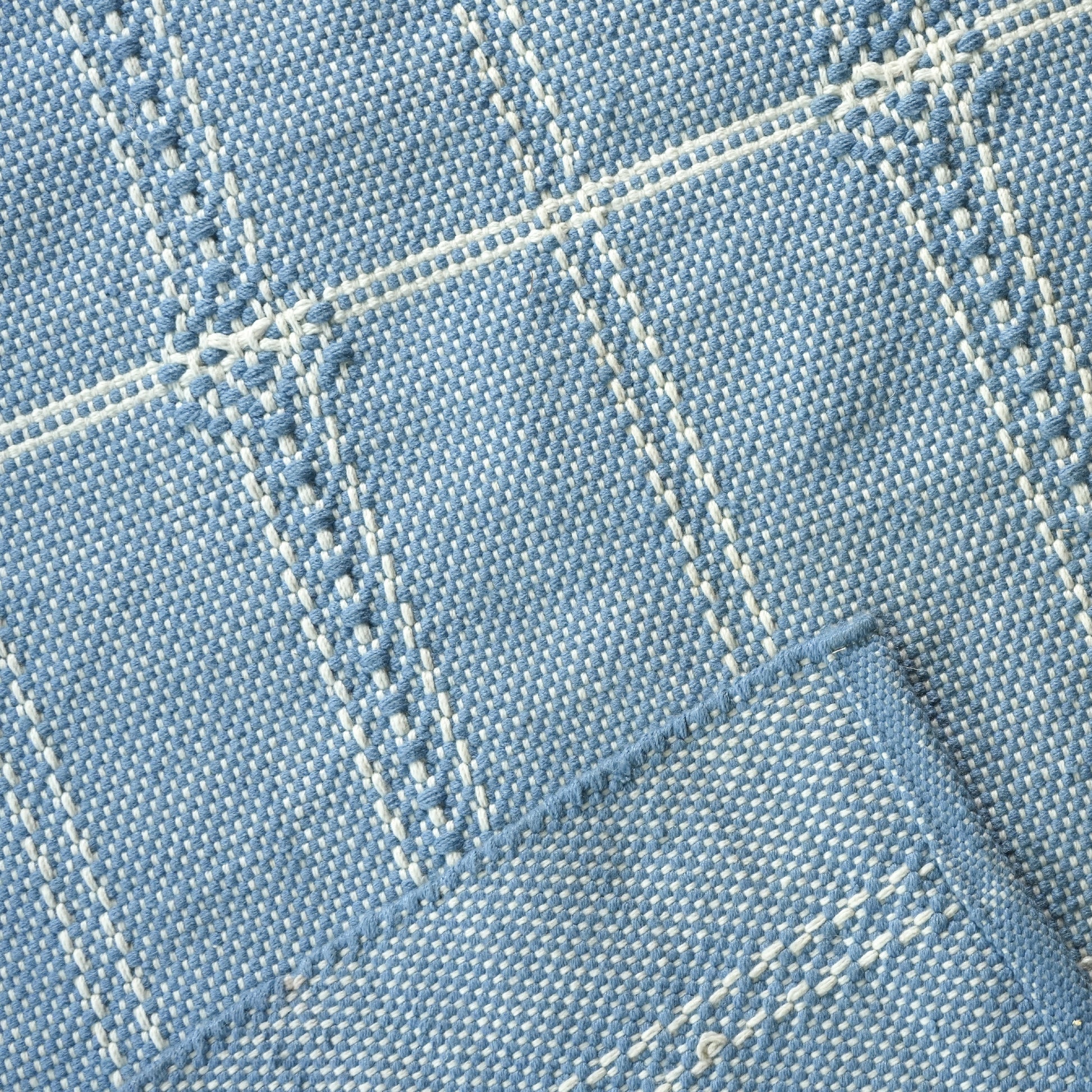 handmade-gorgonzola-rug