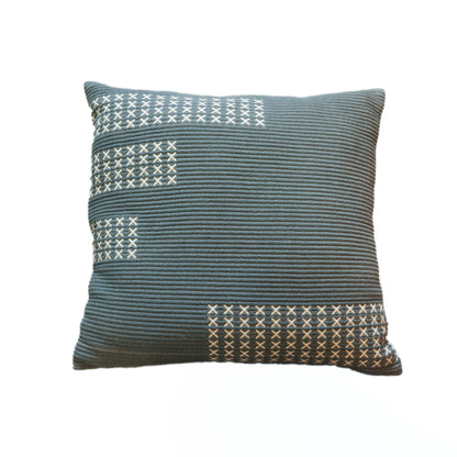 handmade-gubbio-pillow-cushion