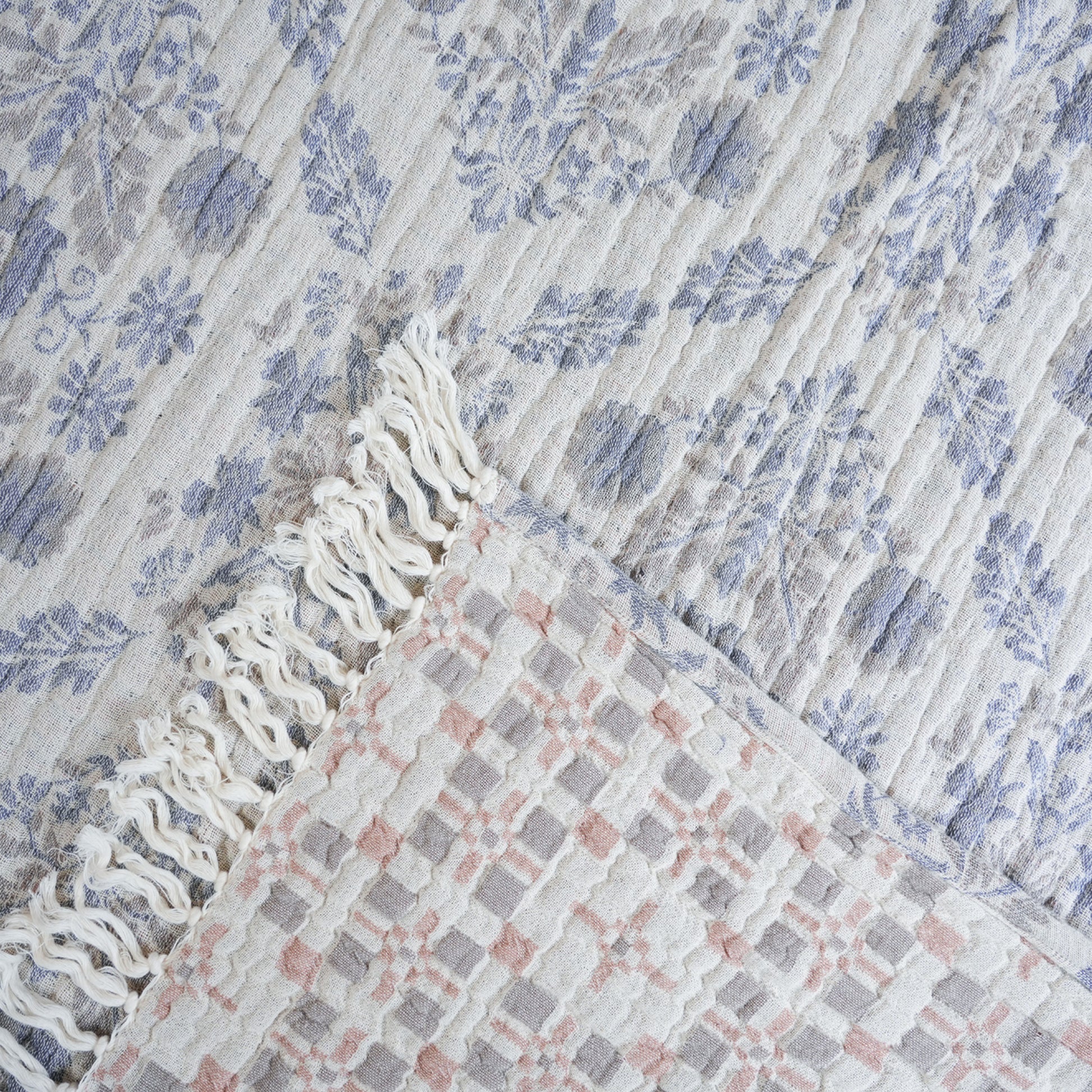 handmade-mombuey-throw-cotton