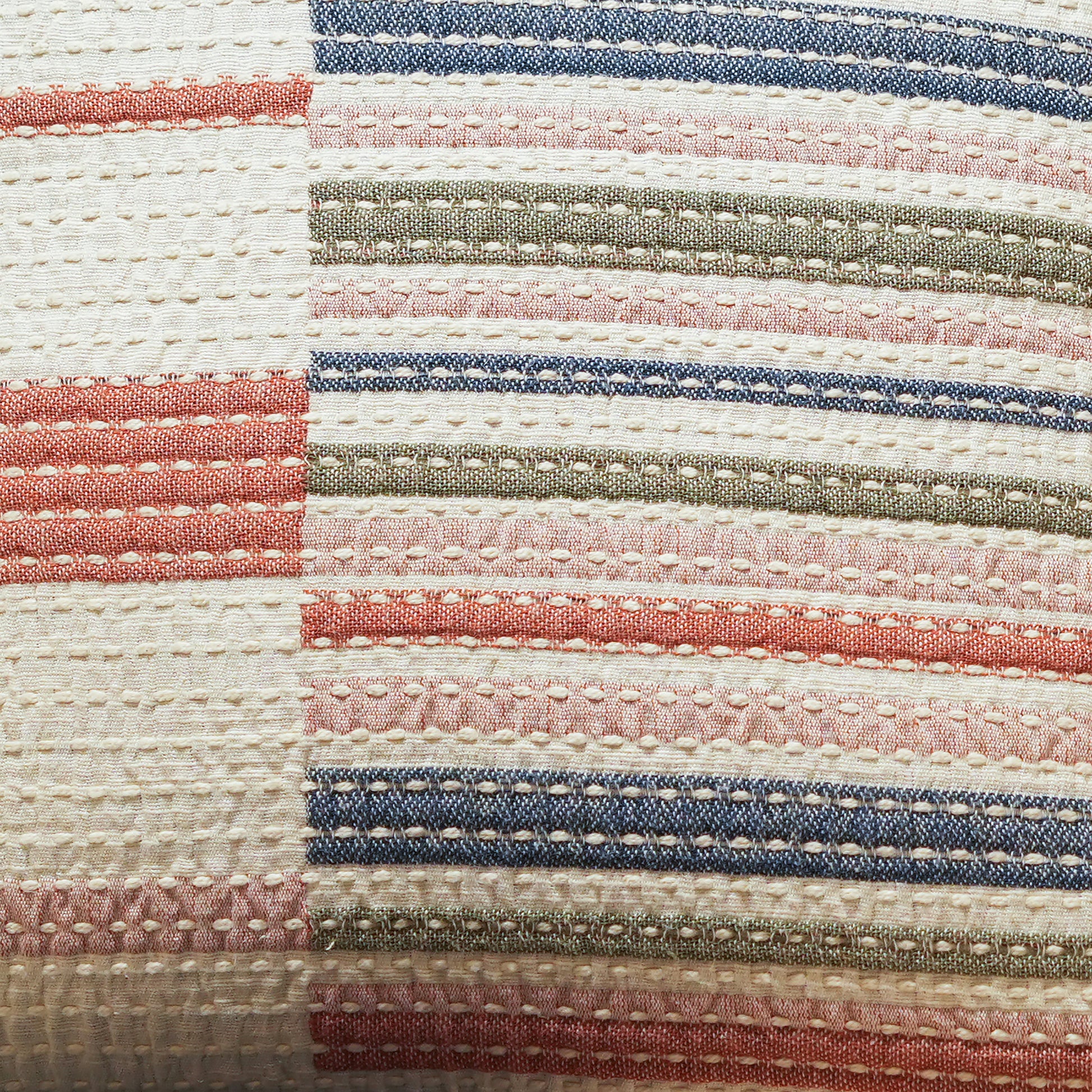 handmade-prato-pillow-cushion