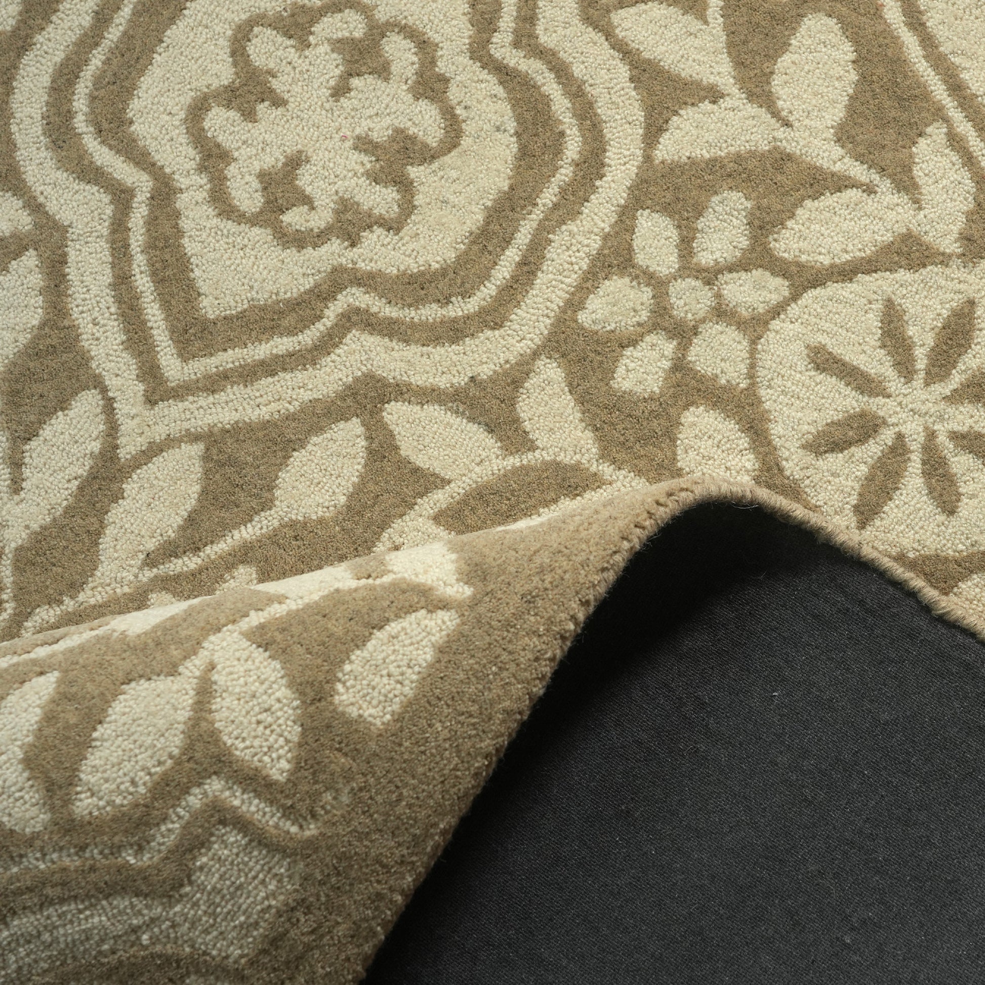 handmade-sondrio-rug