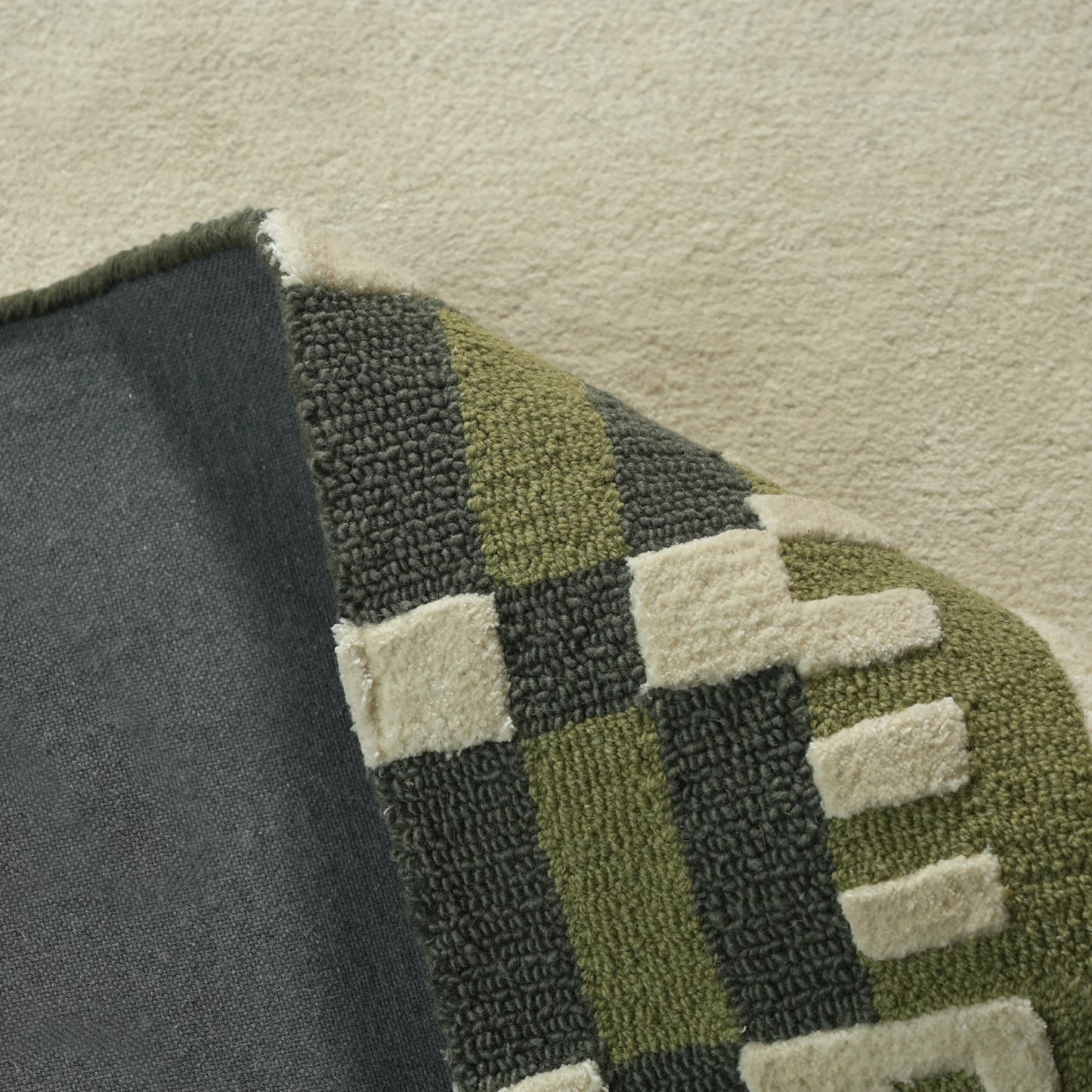 handmade-varallo-rug