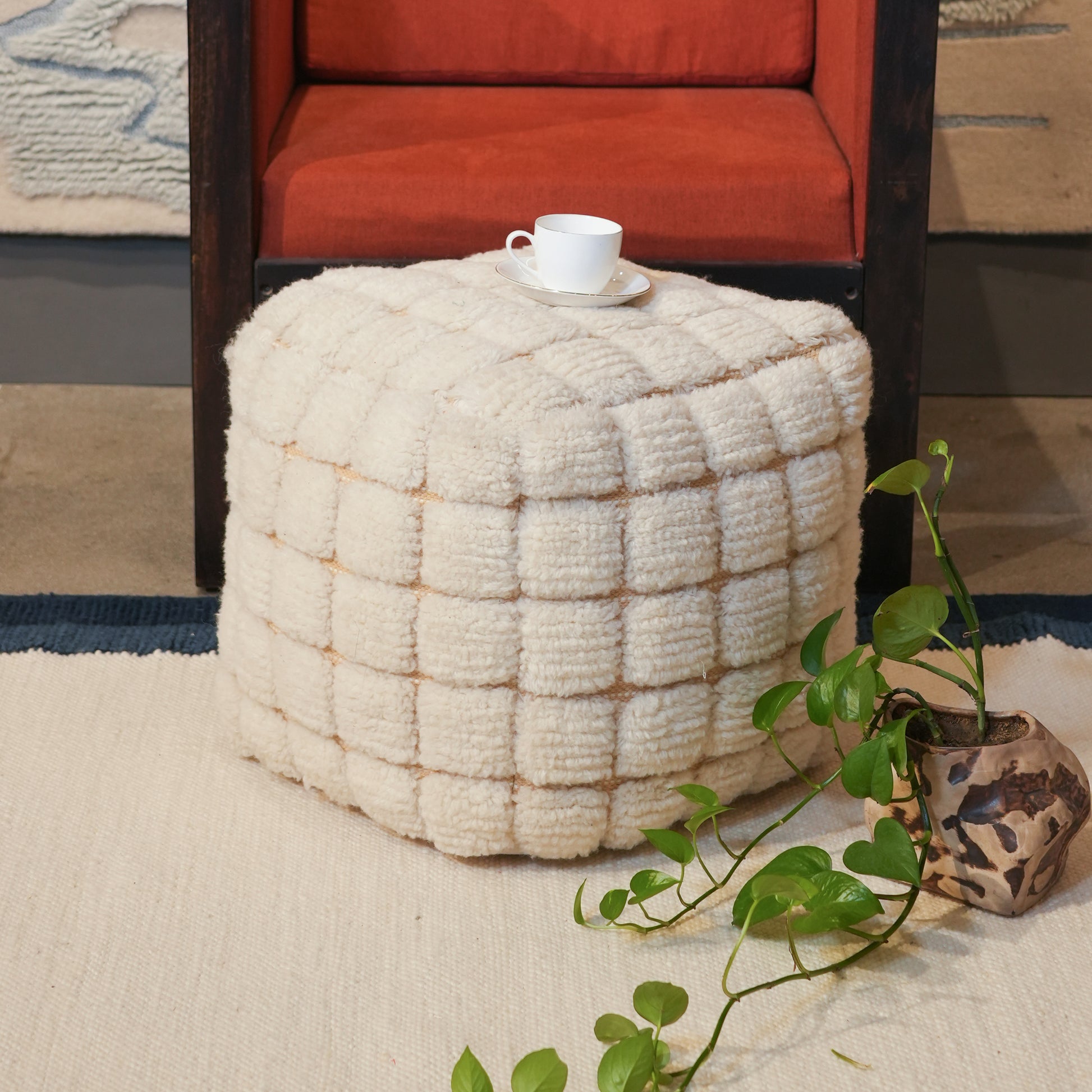 handmade-zduny-pouf